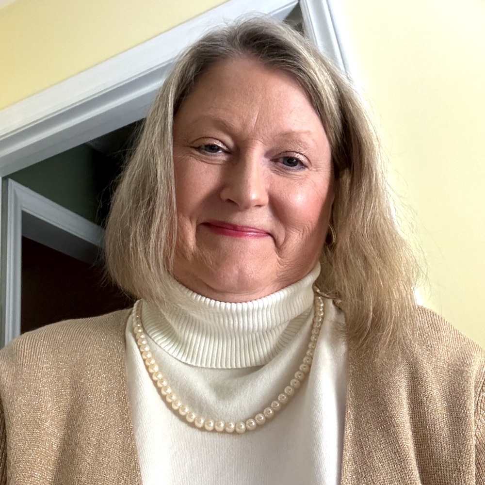Meet your Posher, Mitzi